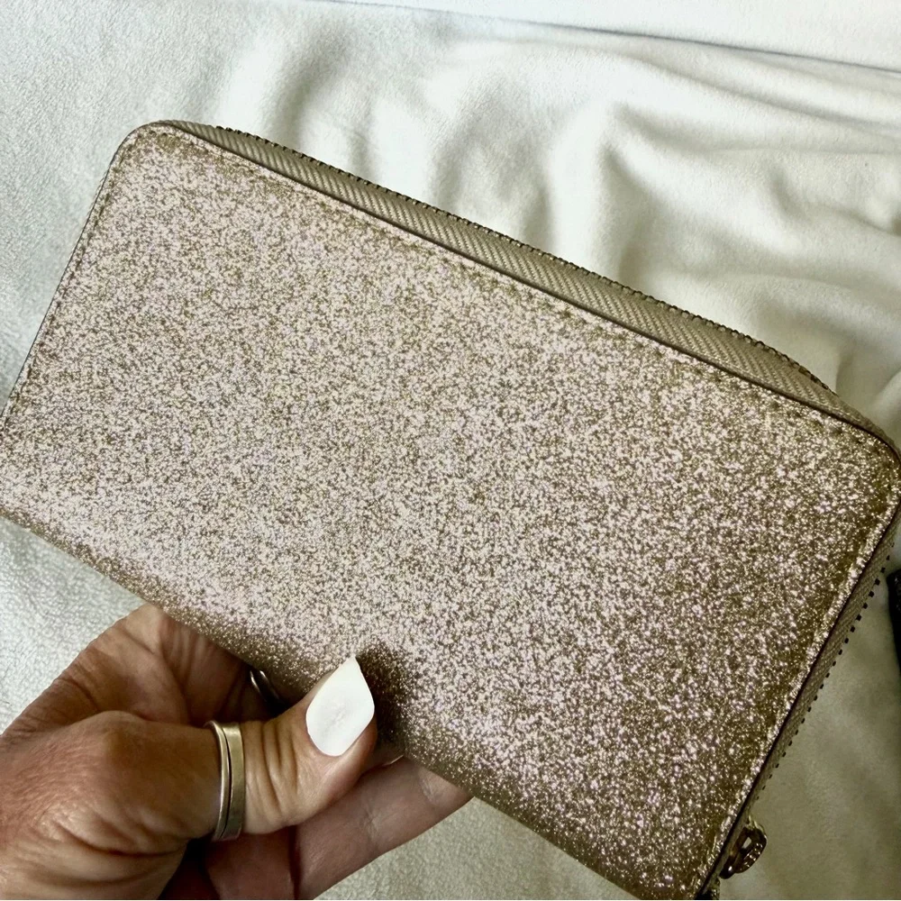 Michael Kors Jet Set Travel Glitter Pale Gold Phone Case  Wallet EUC